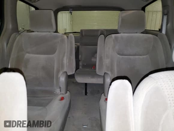 ✅ 2007 Toyota Sienna CE • VIN: 5TDZK23C57S082530 • Lot: 90252845. Wystawiony na Copart z przebiegiem 191 830 mil. Bezpłatny archiwum sprzedaży aukcyjnych z USA i szczegółowy raport historii pojazdu na DreamBid. Zdjęcie 10.