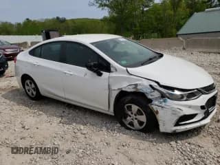 ✅ 2017 Chevrolet Cruze LS • VIN: 1G1BC5SM1H7154175 • Lot: 51792463. Listed on Copart with 69,996 mi. Free auction sales archive from the USA and detailed vehicle history report at DreamBid. Image 4.