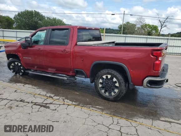 ✅ 2020 Chevrolet Silverado 2500HD LT • VIN: 1GC4YNE78LF102659 • Lot: 67600635. Listed on Copart with 139,138 mi. Free auction sales archive from the USA and detailed vehicle history report at DreamBid. Image 2.