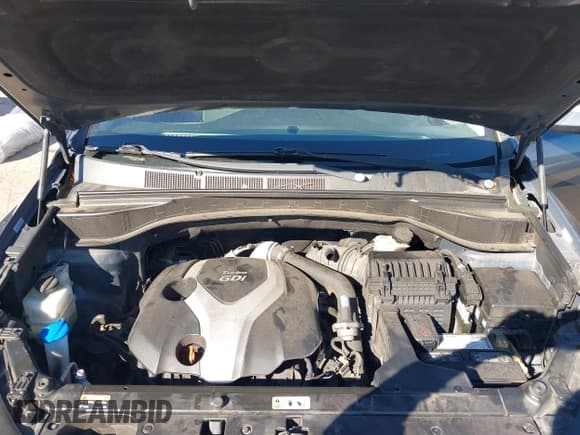 ✅ 2013 Hyundai Santa Fe Sport • VIN: 5XYZU3LA4DG099729 • Lot: 43463958. Listed on IAAI with 164,931 mi. Free auction sales archive from the USA and detailed vehicle history report at DreamBid. Image 10.