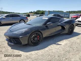 ✅ 2022 Chevrolet Corvette 1LT • VIN: 1G1YA2D49N5103512 • Lot: 54612185. Wystawiony na Copart z przebiegiem 18 479 mil. Bezpłatny archiwum sprzedaży aukcyjnych z USA i szczegółowy raport historii pojazdu na DreamBid. Zdjęcie 1.