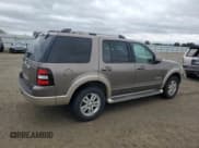 ✅ 2006 Ford Explorer Eddie Bauer • VIN: 1FMEU64E16UA56299 • Лот: 84261595. Опубликован ранее на Copart с пробегом 186 405 миль. Бесплатный доступ к архиву аукционных продаж из США и подробный отчёт об истории автомобиля на DreamBid. Изображение 3.