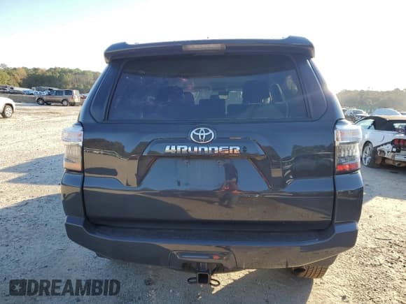 ✅ 2024 Toyota 4Runner SR5 • VIN: JTEEU5JR2R5314703 • Lot: 92703545. Listed on Copart with 31,579 mi. Free auction sales archive from the USA and detailed vehicle history report at DreamBid. Image 6.