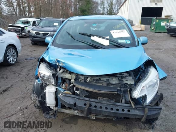 ✅ 2014 Nissan Note S Plus • VIN: 3N1CE2CP0EL437562 • Lot: 42016066. Wystawiony na IAAI z przebiegiem 43 228 mil. Bezpłatny archiwum sprzedaży aukcyjnych z USA i szczegółowy raport historii pojazdu na DreamBid. Zdjęcie 6.