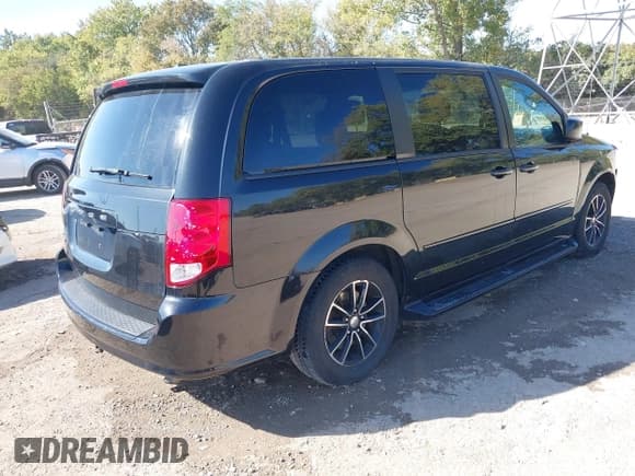 ✅ 2015 Dodge Grand Caravan SXT • VIN: 2C4RDGCGXFR651213 • Lot: 43407544. Wystawiony na IAAI z przebiegiem 121 747 mil. Bezpłatny archiwum sprzedaży aukcyjnych z USA i szczegółowy raport historii pojazdu na DreamBid. Zdjęcie 4.