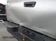 ✅ 2006 Isuzu i-Series S • VIN: 1GGCS198968702851 • Lot: 43636581. Wystawiony na IAAI z przebiegiem 179 900 mil. Bezpłatny archiwum sprzedaży aukcyjnych z USA i szczegółowy raport historii pojazdu na DreamBid. Zdjęcie 6.