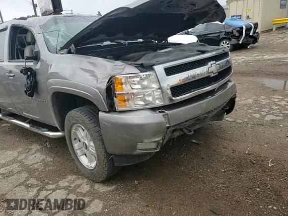 ✅ 2007 Chevrolet Silverado 1500 LTZ • VIN: 2GCEK13M471570179 • Lot: 68686084. Listed on Copart with 228,478 mi. Free auction sales archive from the USA and detailed vehicle history report at DreamBid. Image 11.