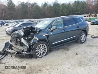 ✅ 2018 Buick Enclave Premium • VIN: 5GAERCKW6JJ217953 • Lot: 93338405. Wystawiony na Copart z przebiegiem 63 246 mil. Bezpłatny archiwum sprzedaży aukcyjnych z USA i szczegółowy raport historii pojazdu na DreamBid. Zdjęcie 1.