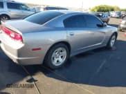 ✅ 2013 Dodge Charger Police • VIN: 2C3CDXAT6DH586230 • Lot: 43680354. Wystawiony na IAAI z przebiegiem 98 443 mil. Bezpłatny archiwum sprzedaży aukcyjnych z USA i szczegółowy raport historii pojazdu na DreamBid. Zdjęcie 4.