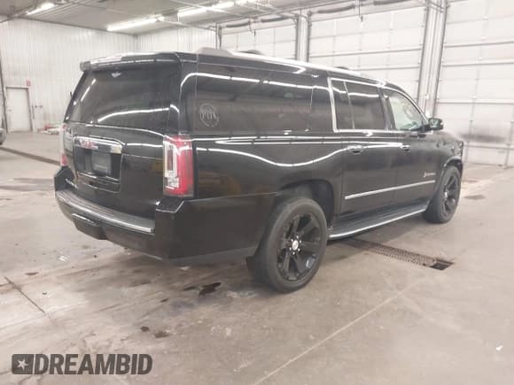 ✅ 2016 GMC Yukon XL Denali • VIN: 1GKS2HKJ6GR428205 • Lot: 43127589. Wystawiony na IAAI z przebiegiem 160 096 mil. Bezpłatny archiwum sprzedaży aukcyjnych z USA i szczegółowy raport historii pojazdu na DreamBid. Zdjęcie 4.