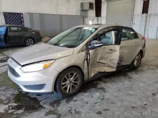 ✅ 2015 Ford Focus SE • VIN: 1FADP3F24FL262771 • Lot: 92699085. Listed on Copart with 247,871 mi. Free auction sales archive from the USA and detailed vehicle history report at DreamBid. Image 1.