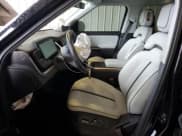 ✅ 2023 Rivian R1S Launch Edition • VIN: 7PDSGABL7PN020656 • Лот: 56148765. Опубликован ранее на Copart с пробегом 19 492 миль. Бесплатный доступ к архиву аукционных продаж из США и подробный отчёт об истории автомобиля на DreamBid. Изображение 7.