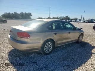 ✅ 2015 Volkswagen Passat S • VIN: 1VWAT7A30FC040743 • Lot: 92204195. Listed on Copart with Not provided. Free auction sales archive from the USA and detailed vehicle history report at DreamBid. Image 3.