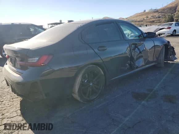 2024 BMW 3 Series M340i z VIN 3MW49FS09R8E05880, wystawiony jako Copart lot #87534695 z przebiegiem 18 033 mil mil oraz Szkoda całkowita • Salvage title. Historia ofert i sprzedaży dostępna na DreamBid. Obrazek 3.