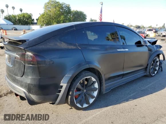 ✅ 2021 Tesla Model X Performance • VIN: 5YJXCDE40MF324985 • Lot: 47160794. Listed on Copart with 65,038 mi. Free auction sales archive from the USA and detailed vehicle history report at DreamBid. Image 3.