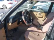 ✅ 1986 BMW 5 Series 528e • VIN: WBADK8308G9658089 • Lot: 43577568. Listed on IAAI with 221,132 mi. Free auction sales archive from the USA and detailed vehicle history report at DreamBid. Image 5.