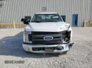 ✅ 2018 Ford F-250 XL • VIN: 1FT7X2A60JEC55485 • Лот: 52981315. Опубликован ранее на Copart с пробегом 123 611 миль. Бесплатный доступ к архиву аукционных продаж из США и подробный отчёт об истории автомобиля на DreamBid. Изображение 5.