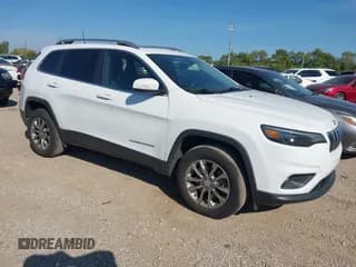 ✅ 2020 Jeep Cherokee Latitude Plus • VIN: 1C4PJMLX0LD642419 • Lot: 43240877. Wystawiony na IAAI z przebiegiem 46 321 mil. Bezpłatny archiwum sprzedaży aukcyjnych z USA i szczegółowy raport historii pojazdu na DreamBid. Zdjęcie 1.