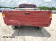 ✅ 1993 Toyota Pickup • VIN: 4TARN81AXPZ129069 • Lot: 55283585. Wystawiony na Copart z przebiegiem 113 647 mil. Bezpłatny archiwum sprzedaży aukcyjnych z USA i szczegółowy raport historii pojazdu na DreamBid. Zdjęcie 6.