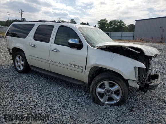 ✅ 2013 Chevrolet Suburban LTZ • VIN: 1GNSCKE00DR288566 • Lot: 52206684. Wystawiony na Copart z przebiegiem 189 757 mil. Bezpłatny archiwum sprzedaży aukcyjnych z USA i szczegółowy raport historii pojazdu na DreamBid. Zdjęcie 4.