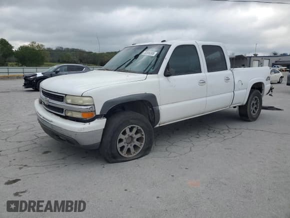 ✅ 2003 GMC Sierra 1500HD SLE • VIN: 1GTGK13U03F166999 • Лот: 52696595. Опубликован ранее на Copart с пробегом 241 886 миль. Бесплатный доступ к архиву аукционных продаж из США и подробный отчёт об истории автомобиля на DreamBid. Изображение 1.