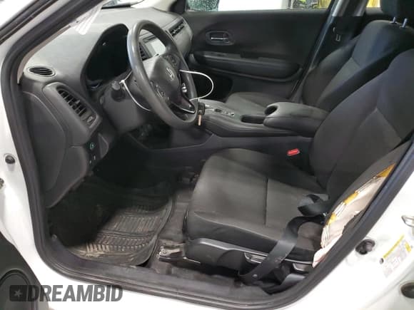 ✅ 2017 Honda HR-V LX • VIN: 3CZRU6H34HM108170 • Лот: 70585025. Опубликован ранее на Copart с пробегом 113 869 миль. Бесплатный доступ к архиву аукционных продаж из США и подробный отчёт об истории автомобиля на DreamBid. Изображение 7.