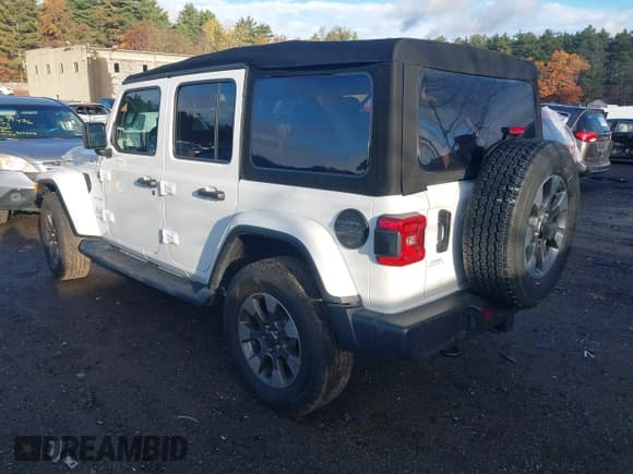 ✅ 2021 Jeep Wrangler Unlimited Sahara Altitude • VIN: 1C4HJXEG1MW776543 • Лот: 43492481. Опубликован ранее на IAAI с пробегом 14 037 миль. Бесплатный доступ к архиву аукционных продаж из США и подробный отчёт об истории автомобиля на DreamBid. Изображение 3.