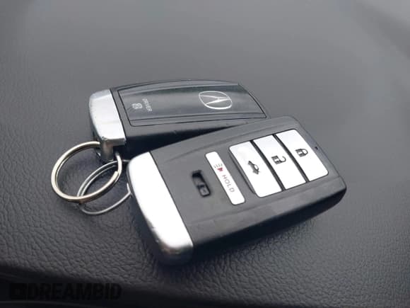 ✅ 2018 Acura ILX Premium • VIN: 19UDE2F89JA009501 • Lot: 42831054. Listed on IAAI with 174,154 mi. Free auction sales archive from the USA and detailed vehicle history report at DreamBid. Image 11.