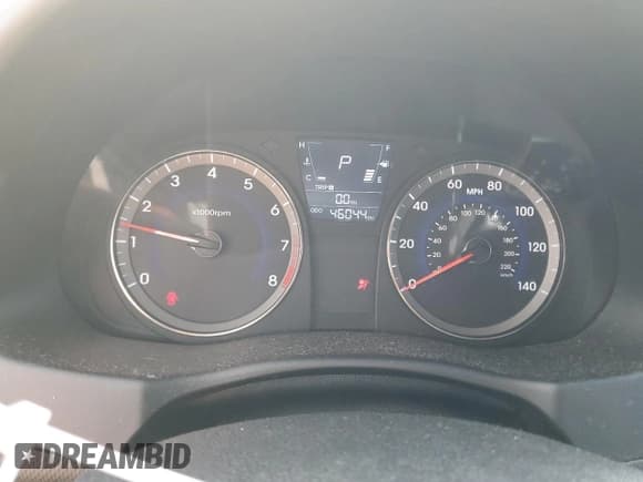 ✅ 2013 Hyundai Accent SE • VIN: KMHCU5AE4DU067560 • Лот: 67347774. Опубликован ранее на Copart с пробегом 46 044 миль. Бесплатный доступ к архиву аукционных продаж из США и подробный отчёт об истории автомобиля на DreamBid. Изображение 9.