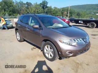 ✅ 2010 Nissan Murano SL • VIN: JN8AZ1MW1AW139605 • Lot: 42971488. Listed on IAAI with 195,701 mi. Free auction sales archive from the USA and detailed vehicle history report at DreamBid. Image 1.