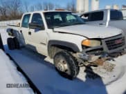 ✅ 2006 GMC Sierra 1500 • VIN: 1GTJC33U46F127819 • Lot: 88531945. Wystawiony na Copart z przebiegiem 276 975 mil. Bezpłatny archiwum sprzedaży aukcyjnych z USA i szczegółowy raport historii pojazdu na DreamBid. Zdjęcie 4.