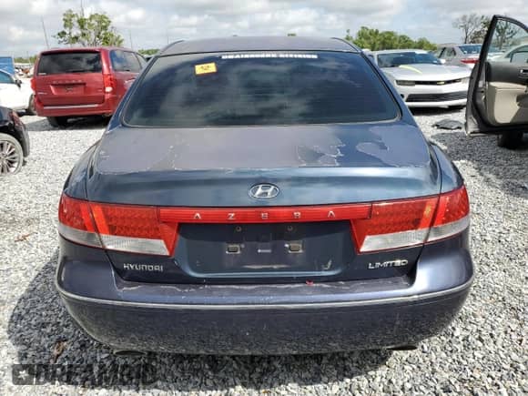 2006 Hyundai Azera SE с VIN KMHFC46F36A129241, выставлен на аукционе Copart как лот 51295615 с пробегом Не указан миль и Списание • Salvage title. История ставок и продаж доступна на DreamBid. Изображение 6.