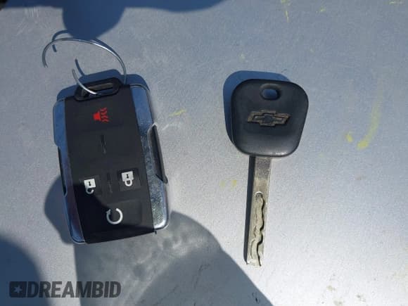 ✅ 2018 Chevrolet Silverado 2500HD Work Truck • VIN: 1GC1KUEG0JF185015 • Lot: 42571720. Listed on IAAI with 185,083 mi. Free auction sales archive from the USA and detailed vehicle history report at DreamBid. Image 11.