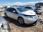 ✅ 2013 Chevrolet Volt • VIN: 1G1RB6E46DU116097 • Lot: 57447614. Wystawiony na Copart z przebiegiem 133 019 mil. Bezpłatny archiwum sprzedaży aukcyjnych z USA i szczegółowy raport historii pojazdu na DreamBid. Zdjęcie 4.