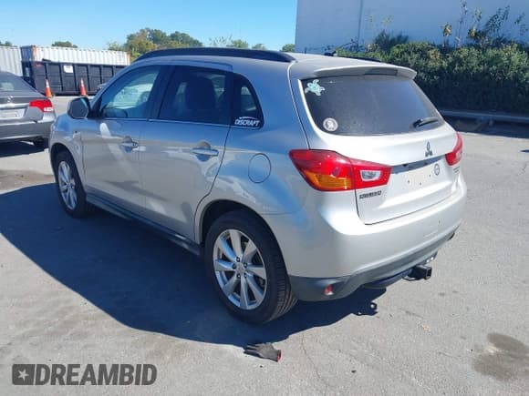 ✅ 2014 Mitsubishi Outlander SE • VIN: 4A4AP4AU6EE015243 • Lot: 43447087. Listed on IAAI with 202,112 mi. Free auction sales archive from the USA and detailed vehicle history report at DreamBid. Image 3.