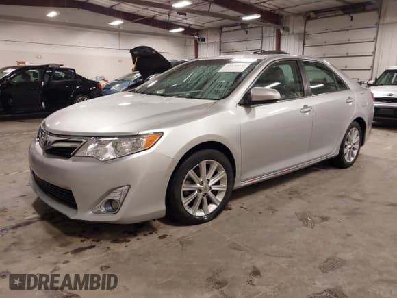 ✅ 2012 Toyota Camry XLE • VIN: 4T4BF1FK0CR196347 • Лот: 43570459. Опубликован ранее на IAAI с пробегом 90 976 миль. Бесплатный доступ к архиву аукционных продаж из США и подробный отчёт об истории автомобиля на DreamBid. Изображение 2.