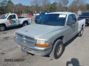 ✅ 2000 Dodge Dakota • VIN: 1B7GL22XXYS577744 • Lot: 41509241. Wystawiony na IAAI z przebiegiem 163 054 mil. Bezpłatny archiwum sprzedaży aukcyjnych z USA i szczegółowy raport historii pojazdu na DreamBid. Zdjęcie 6.