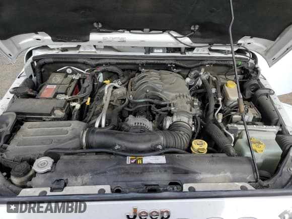 ✅ 2016 Jeep Wrangler Unlimited Sahara • VIN: 1C4BJWEG3GL339410 • Lot: 90688005. Listed on Copart with 102,152 mi. Free auction sales archive from the USA and detailed vehicle history report at DreamBid. Image 11.