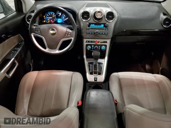 ✅ 2013 Chevrolet Captiva Sport LTZ • VIN: 3GNAL4EKXDS546792 • Лот: 85933735. Опубликован ранее на Copart с пробегом 88 590 миль. Бесплатный доступ к архиву аукционных продаж из США и подробный отчёт об истории автомобиля на DreamBid. Изображение 8.