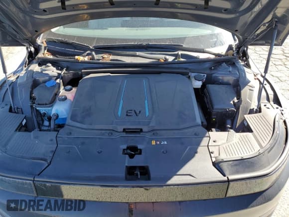 ✅ 2023 Hyundai Ioniq 5 SEL • VIN: KM8KN4AE0PU166710 • Lot: 82348955. Listed on Copart with 12,269 mi. Free auction sales archive from the USA and detailed vehicle history report at DreamBid. Image 11.