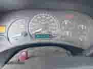 2000 Chevrolet Silverado 1500 LS z VIN 2GCEC19T1Y1277305, wystawiony jako IAAI lot #43516630 z przebiegiem 220 529 mil mil oraz . Historia ofert i sprzedaży dostępna na DreamBid. Obrazek 7.