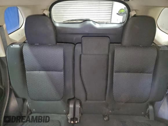 ✅ 2018 Mitsubishi Outlander ES • VIN: JA4AZ3A38JJ005232 • Lot: 95277975. Listed on Copart with 132,540 mi. Free auction sales archive from the USA and detailed vehicle history report at DreamBid. Image 10.