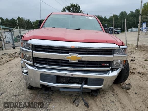 ✅ 2015 Chevrolet Silverado 2500HD LTZ • VIN: 1GC1KWE83FF128027 • Lot: 69744655. Listed on Copart with 181,554 mi. Free auction sales archive from the USA and detailed vehicle history report at DreamBid. Image 5.