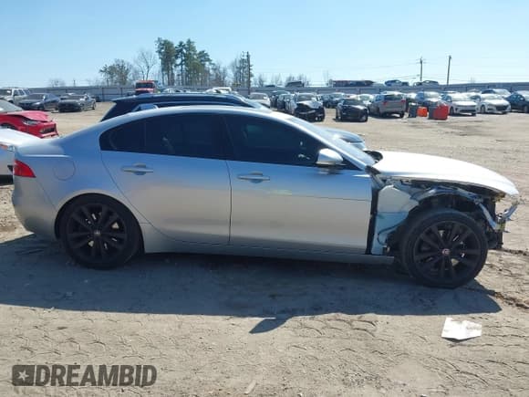 ✅ 2017 Jaguar XE 25t Prestige • VIN: SAJAE4BG6HA956162 • Лот: 41778682. Опубликован ранее на IAAI с пробегом 89 116 миль. Бесплатный доступ к архиву аукционных продаж из США и подробный отчёт об истории автомобиля на DreamBid. Изображение 12.