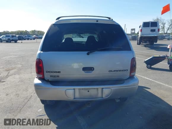 ✅ 2002 Dodge Durango SLT Plus • VIN: 1B4HS58N42F152094 • Lot: 42145488. Listed on IAAI with 184,332 mi. Free auction sales archive from the USA and detailed vehicle history report at DreamBid. Image 16.