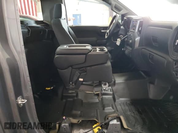 ✅ 2022 Chevrolet Silverado 1500 • VIN: 3GCNYAED6NG119965 • Лот: 85850825. Опубликован ранее на Copart с пробегом 30 110 миль. Бесплатный доступ к архиву аукционных продаж из США и подробный отчёт об истории автомобиля на DreamBid. Изображение 10.