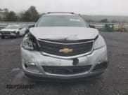 ✅ 2015 Chevrolet Traverse LS • VIN: 1GNKVFKD2FJ222188 • Lot: 72419864. Wystawiony na Copart z przebiegiem 78 416 mil. Bezpłatny archiwum sprzedaży aukcyjnych z USA i szczegółowy raport historii pojazdu na DreamBid. Zdjęcie 5.