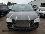 ✅ 2019 Dodge Grand Caravan SE • VIN: 2C4RDGBG3KR719363 • Lot: 84449475. Wystawiony na Copart z przebiegiem 155 903 mil. Bezpłatny archiwum sprzedaży aukcyjnych z USA i szczegółowy raport historii pojazdu na DreamBid. Zdjęcie 5.