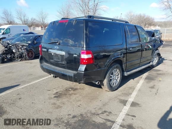 ✅ 2012 Ford Expedition Max King Ranch • VIN: 1FMJK1J56CEF01332 • Лот: 41541698. Опубликован ранее на IAAI с пробегом 150 616 миль. Бесплатный доступ к архиву аукционных продаж из США и подробный отчёт об истории автомобиля на DreamBid. Изображение 4.