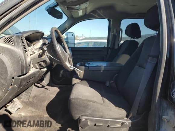 ✅ 2013 Chevrolet Silverado 2500HD LT • VIN: 1GC1KXCG2DF174669 • Lot: 90869775. Listed on Copart with 114,101 mi. Free auction sales archive from the USA and detailed vehicle history report at DreamBid. Image 7.